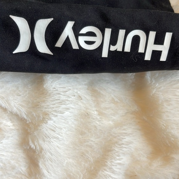 Hurley 3T boys swim trunks in black - Picture 4 of 6